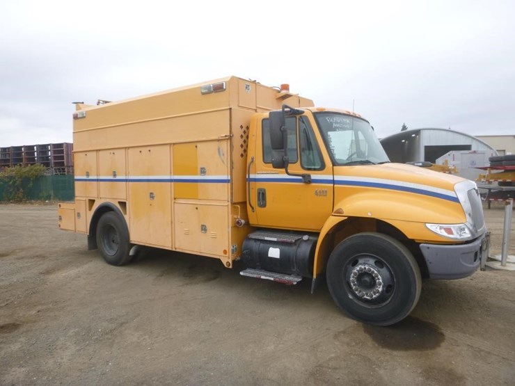 2007-international-durastar-4400-image-2