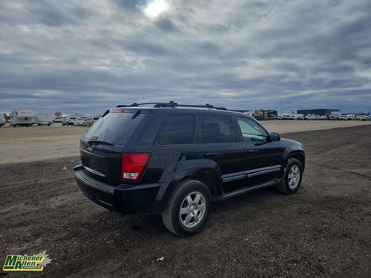 2008-jeep-grand-cherokee-image-3