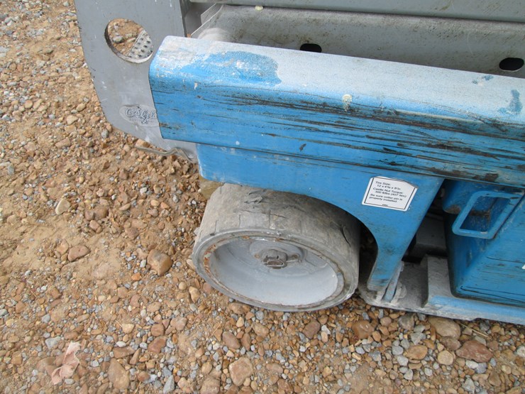 genie-gs1930-image-13
