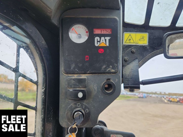 caterpillar-279c-image-15