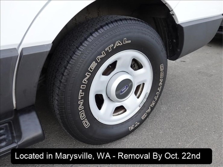 2004-ford-expedition-image-21