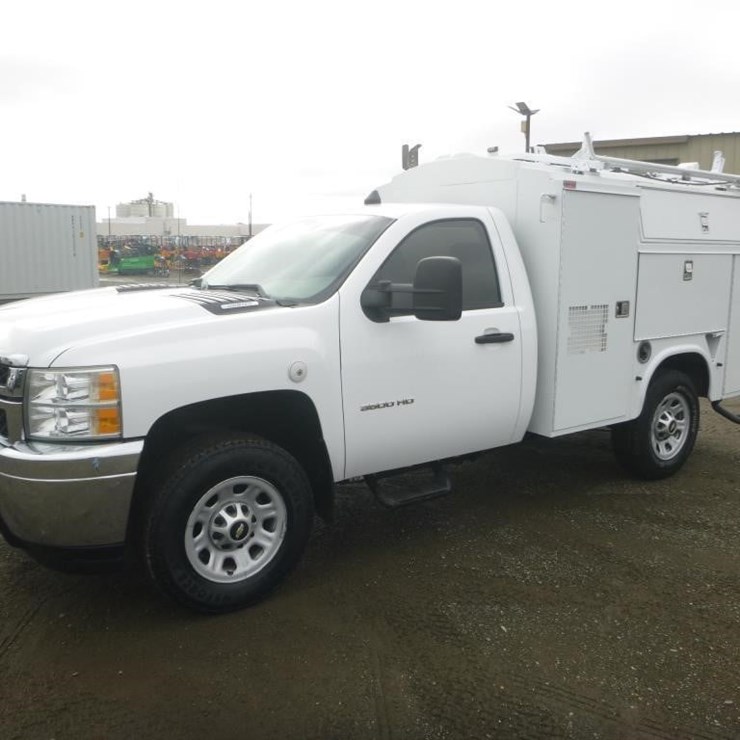 2012 CHEVROLET 3500