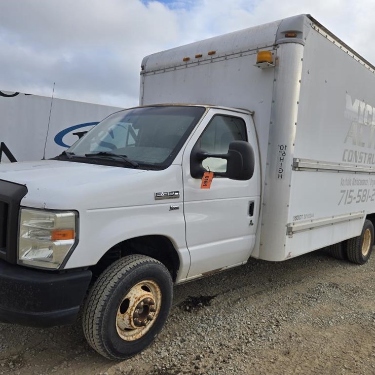 2009 FORD E350