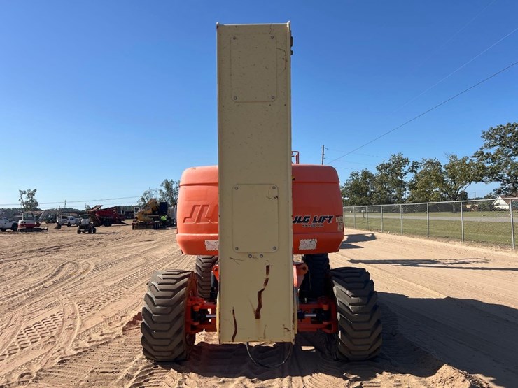 2005-jlg-800aj-image-3