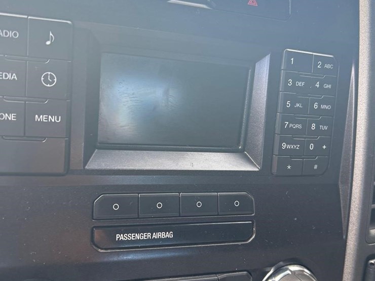 2019-ford-f350-xl-image-35