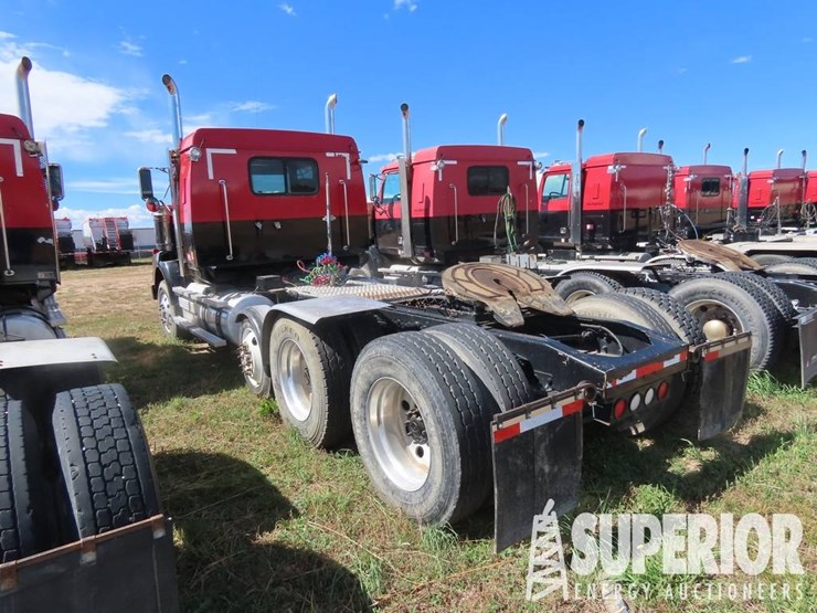 2011-western-star-4900-image-4