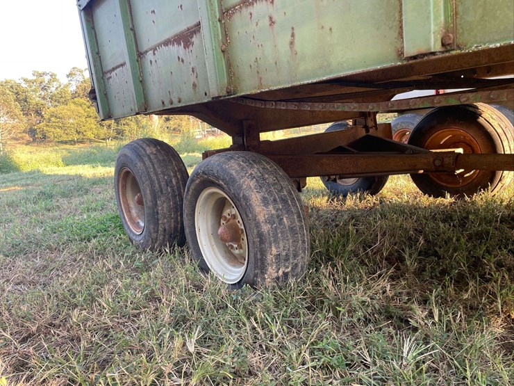 john-deere-714a-image-11