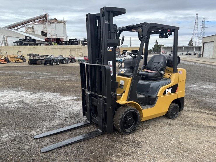 2016-caterpillar-2c6000-image-1