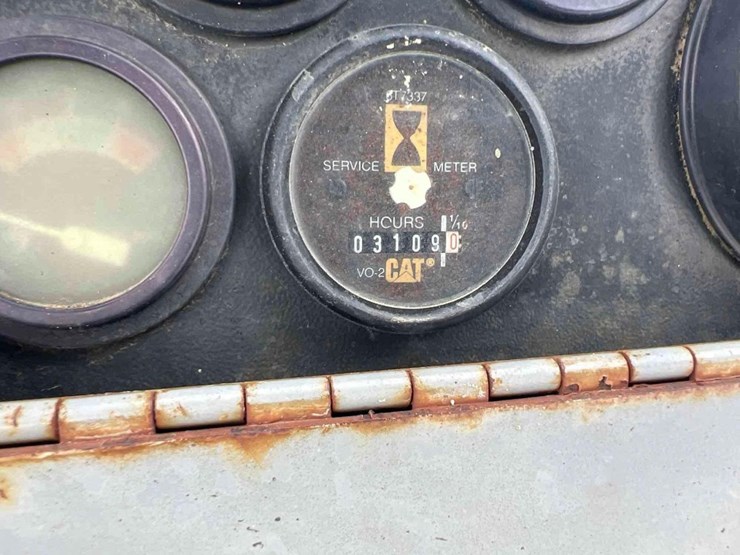 caterpillar-416b-image-33