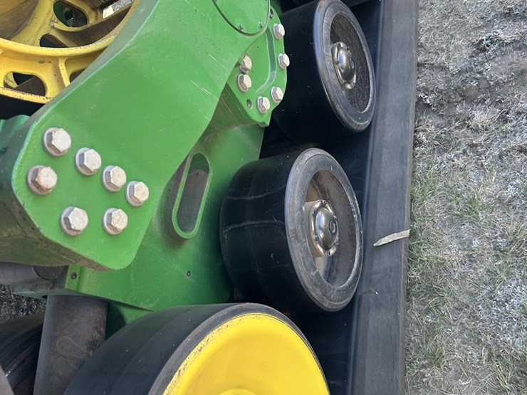 2016-john-deere-9620rx-image-47