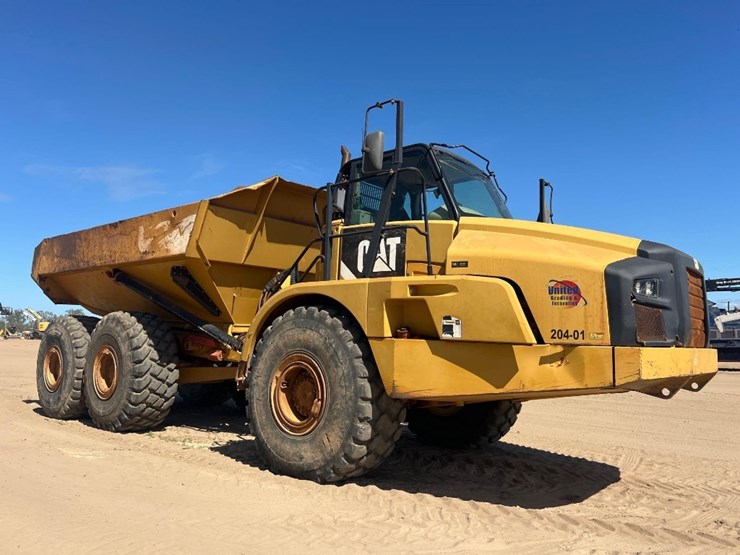 caterpillar-740b-image-6