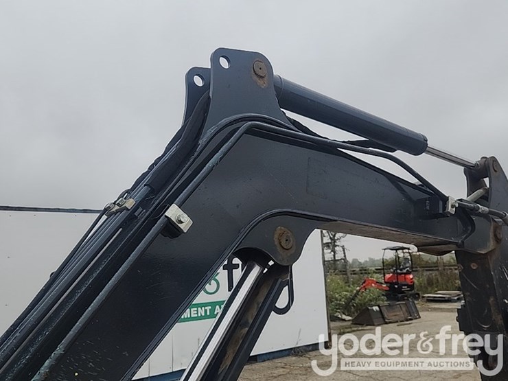 2021-deere-26g-image-17