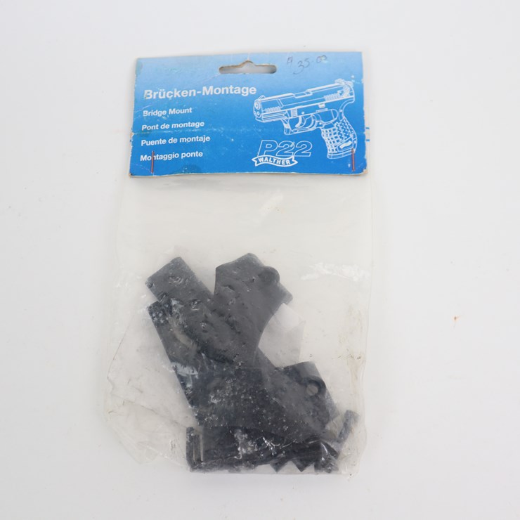 #53 • #4058 • Walther Smith & Wesson P22 Bridge Optic Mount With Weaver Base