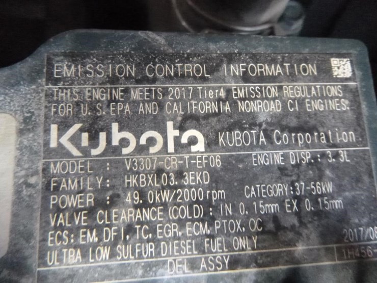 2017-kubota-kx080-image-32