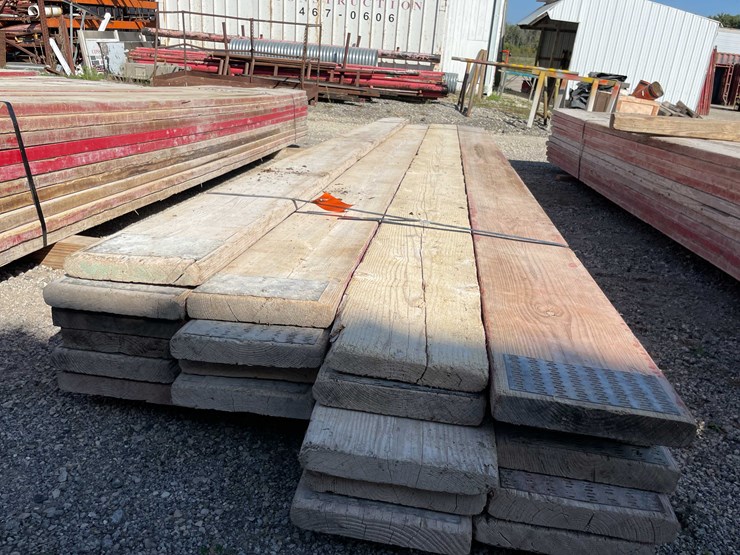 #1976-•-(21)-scaffolding-planks-image-3