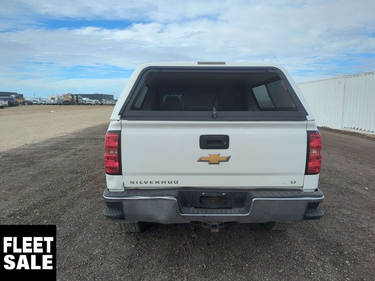 2017-chevrolet-silverado-1500-image-21