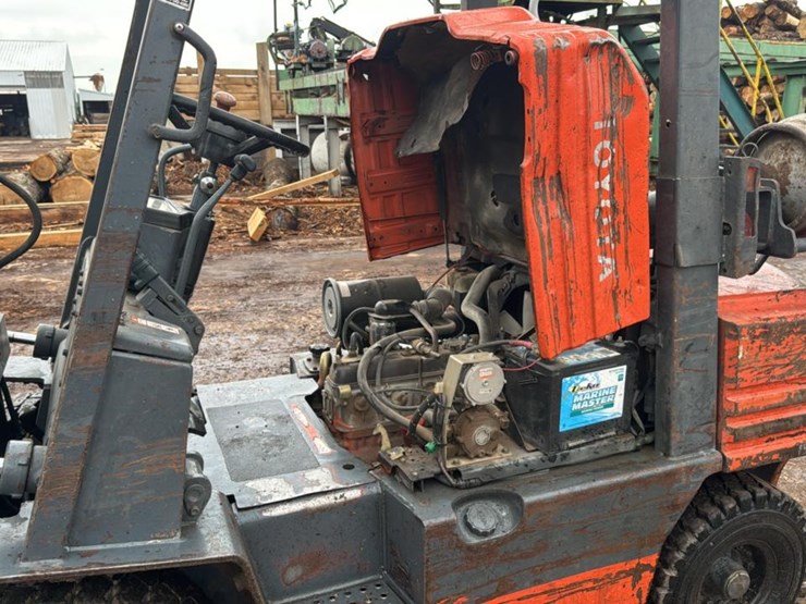 #110-•-toyota-42-5f-g25-forklift-image-27