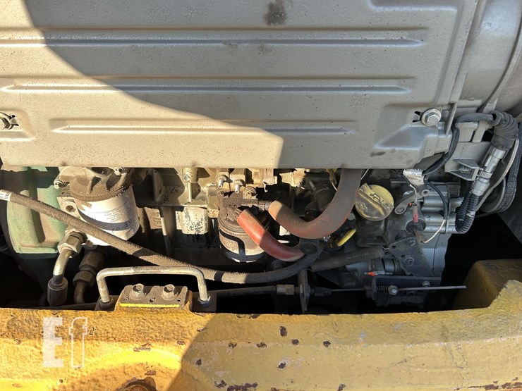2009-volvo-l35b-image-32