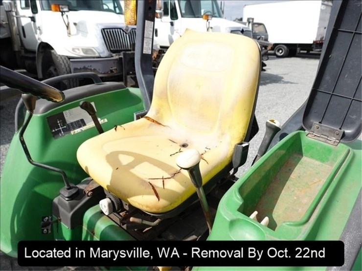 2000-john-deere-4200-image-22
