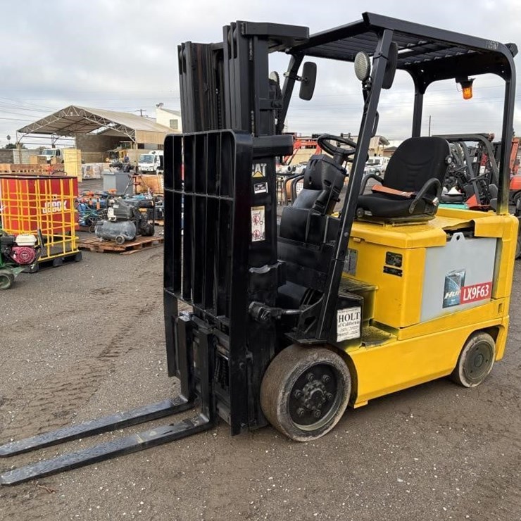 CATERPILLAR EC25KE