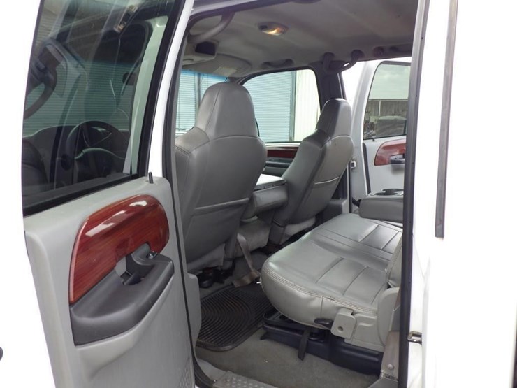 2006-ford-f350-image-7