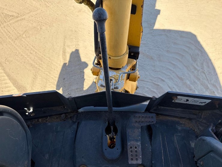 2006-deere-310sg-image-32