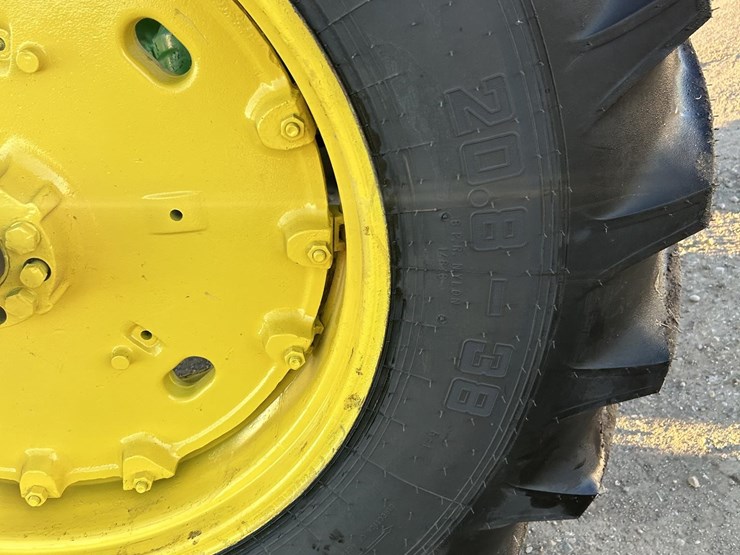 1982-john-deere-4440-image-21