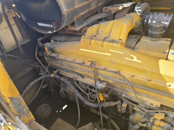 komatsu-pc750-se-image-81