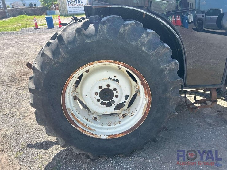 new-holland-7500-image-22