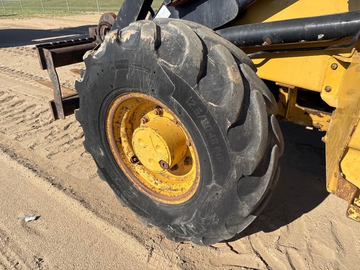 caterpillar-420d-it-image-10