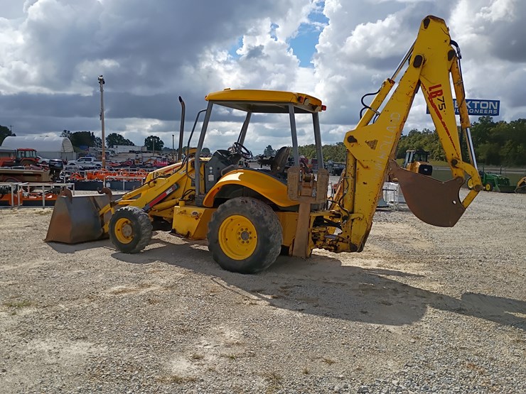 new-holland-lb75-image-6