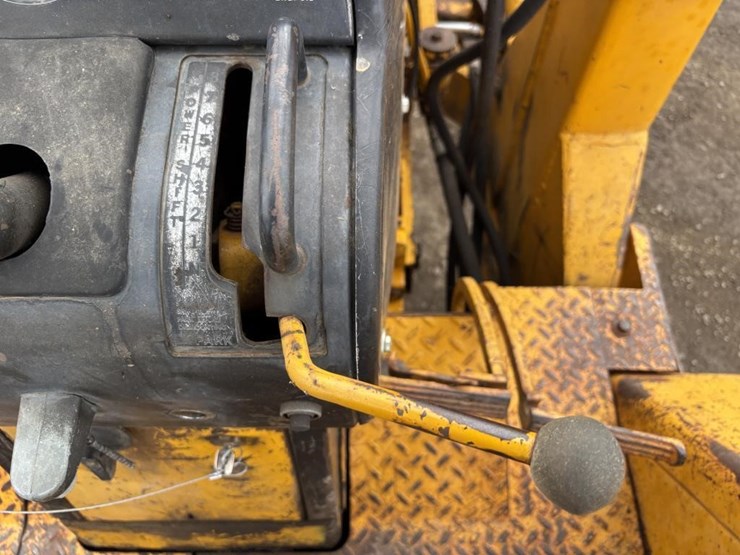 john-deere-500-image-32