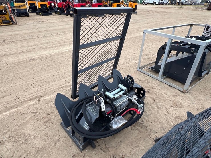 unused-landhonor-fw-13-15000g-hyd-winch-image-2