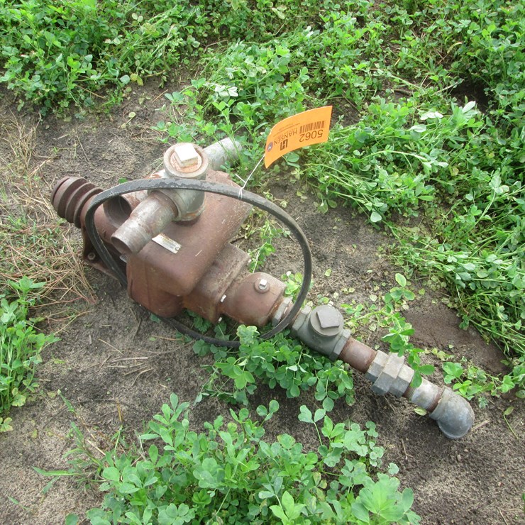#5062 • Used Water Pump