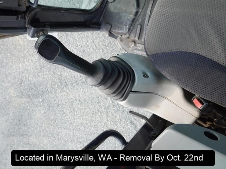 2014-deere-50g-image-10