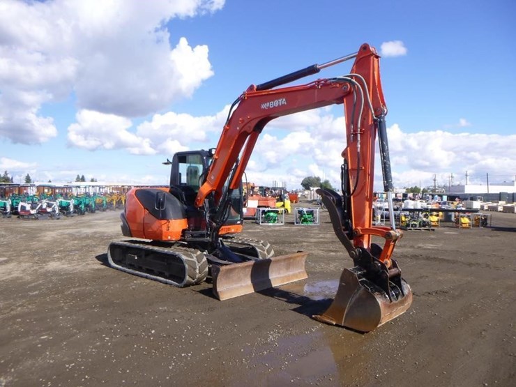 2017-kubota-kx080-image-2