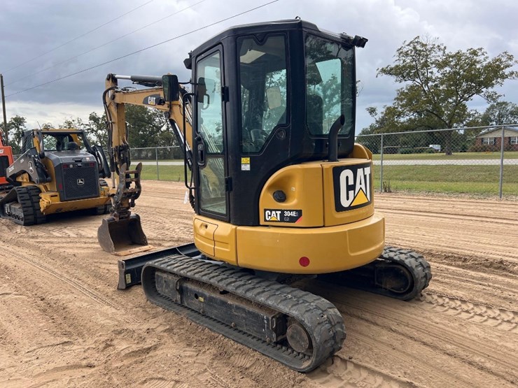 caterpillar-304e2-cr-image-2