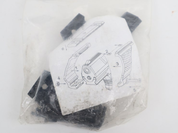 #53-•-#4058-•-walther-smith-&-wesson-p22-bridge-optic-mount-with-weaver-base-image-6