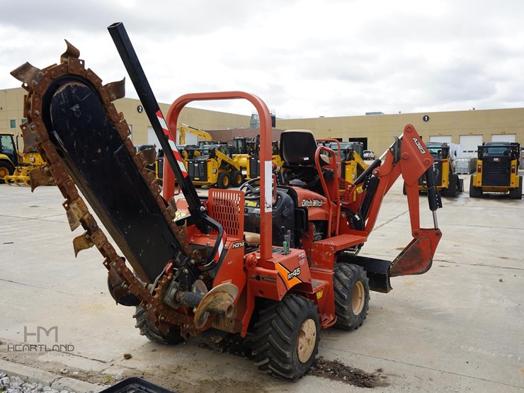 2017-ditch-witch-rt45-image-25