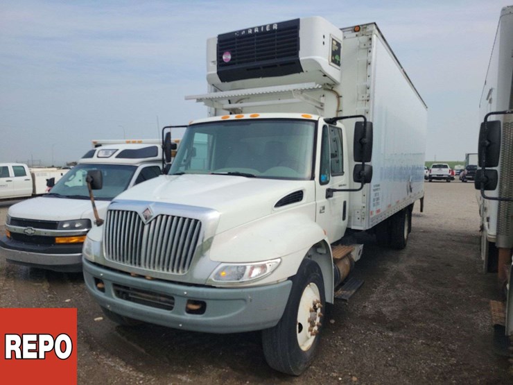 2007-international-durastar-4300-image-1