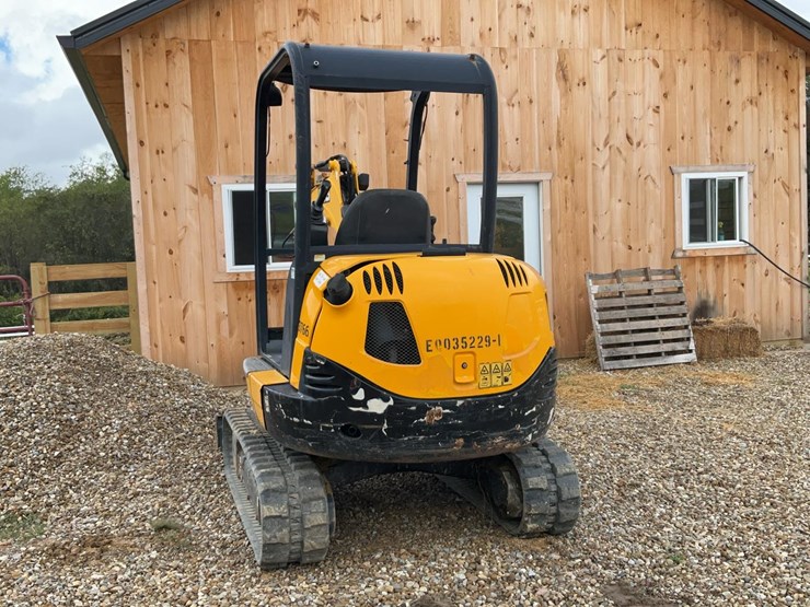 2017-jcb-8029cts-image-2