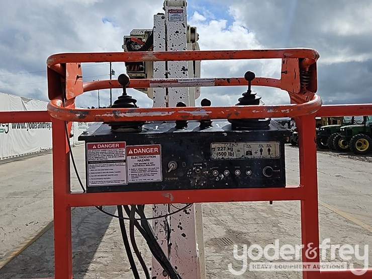 2018-kobelco-sk210-lc-dynamic-acera-image-15