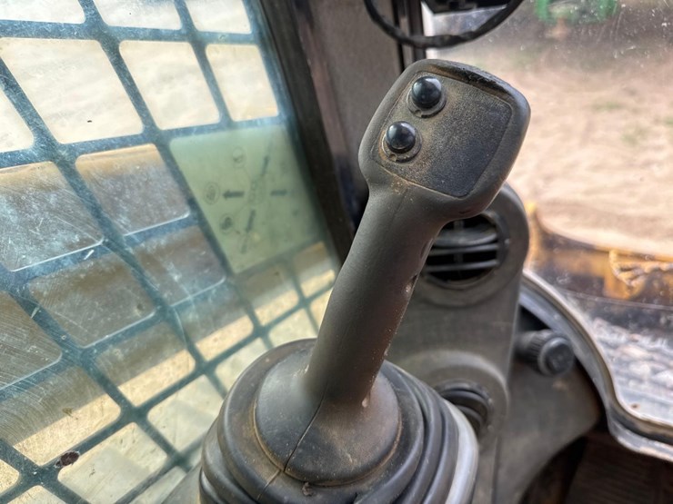 caterpillar-289d-image-30
