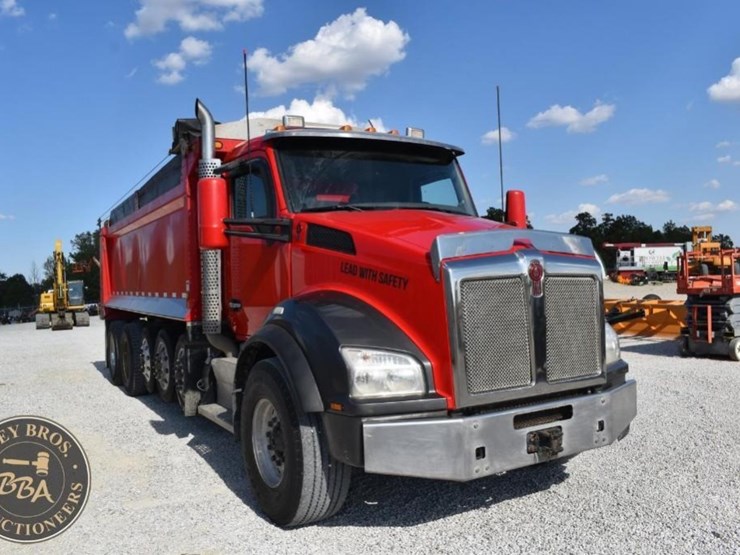 2018-kenworth-t880-image-15