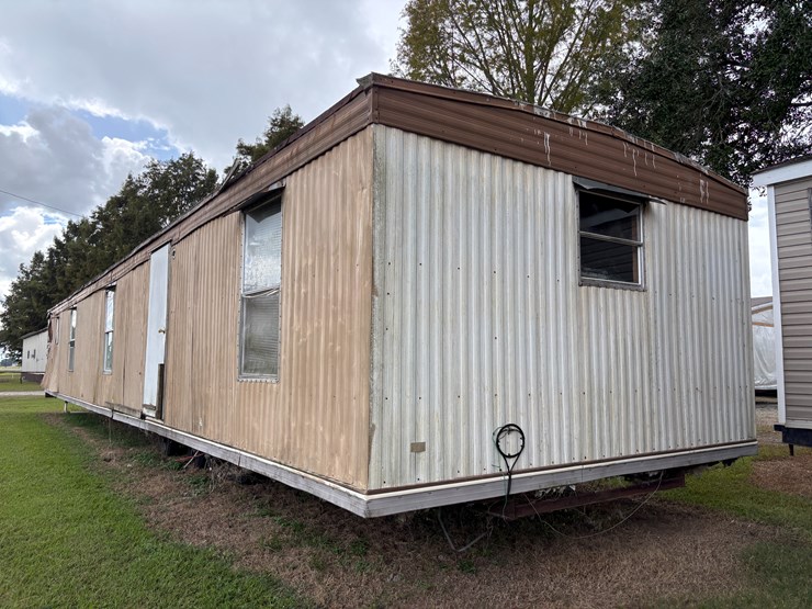 #206-•-mobile-home-image-3
