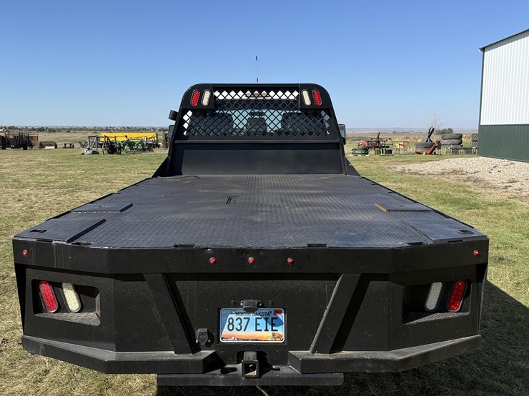 2013-ford-f550-sd-image-18
