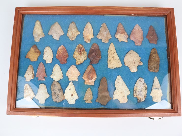#60-•-#4166-•-(30)-framed-native-american-artifacts-image-1
