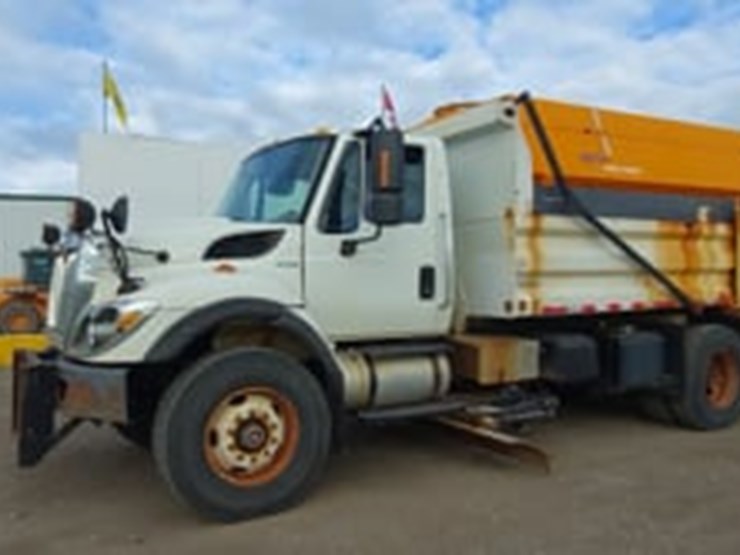 2011-international-workstar-7500-image-30