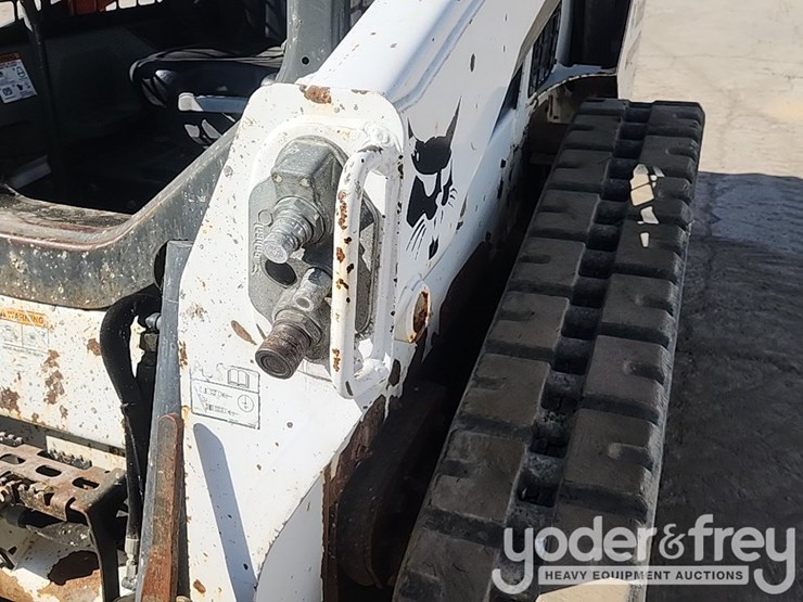 bobcat-t590-image-13