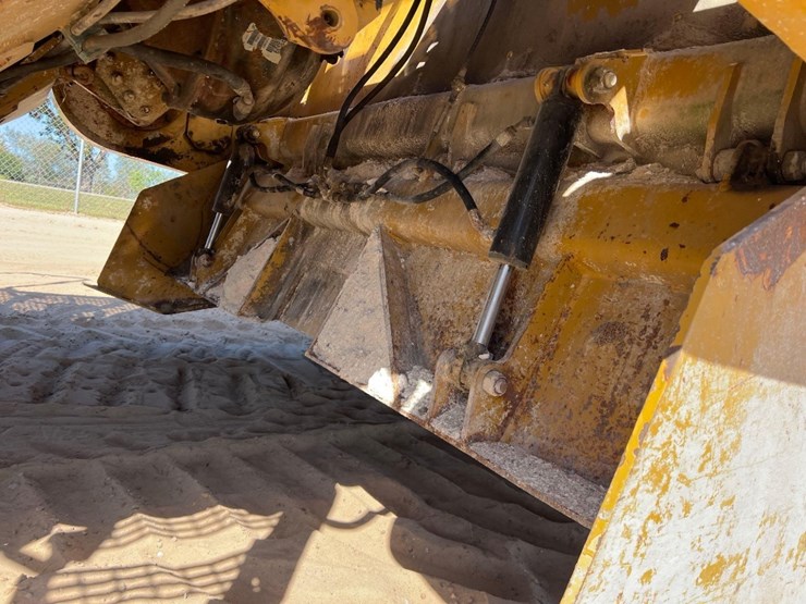 2015-caterpillar-rm-300-image-14